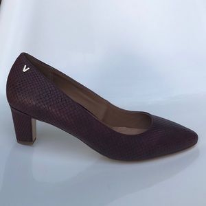 Vionic Madison Mia Block Heal Pump Sz 10 Burgundy